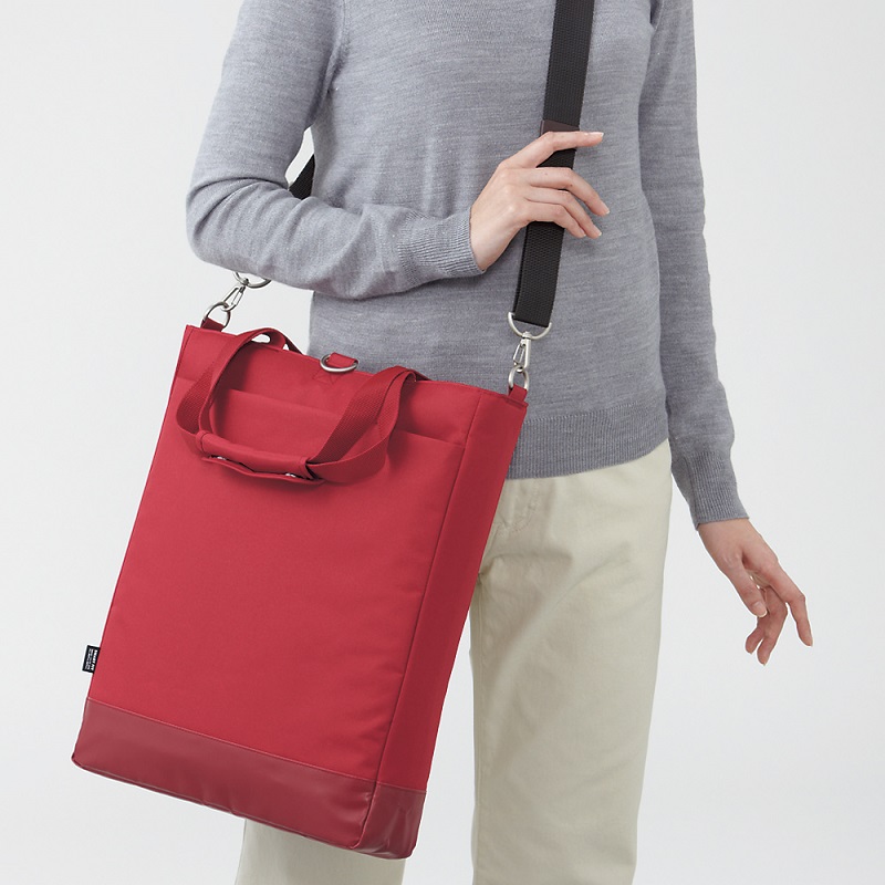 Shoulder strap ring detail ACTACT